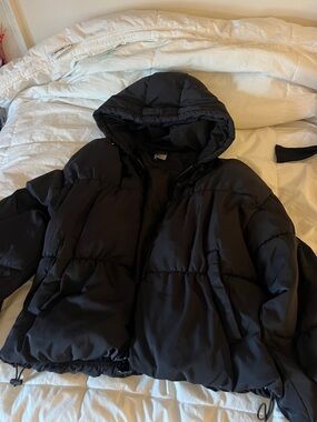 H&M Black Quilted Puffer Jacket with Hood